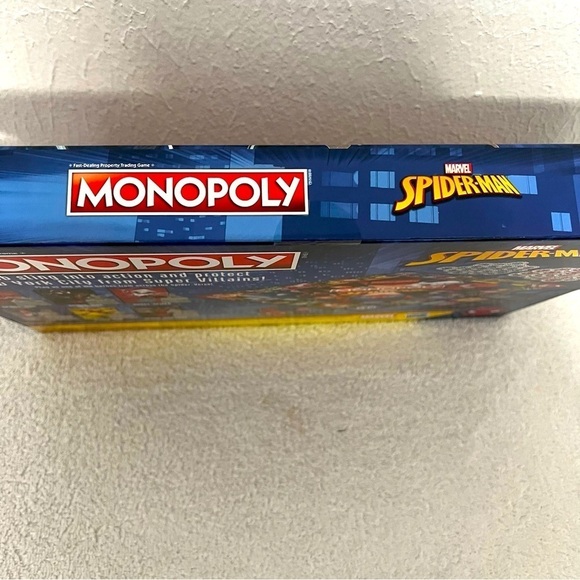 New Monopoly Marvel Spider-Man Edition Board Game Hasbro 2021 Game Day, Fun Day - Picture 7 of 7